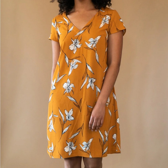 A New Day Rust Orange Floral Shift Dress size Medium - Picture 1 of 9